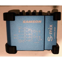 TABLE DE MIXAGE COMPACTE –...