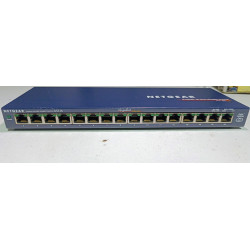 SWITCH RÉSEAU – Netgear...