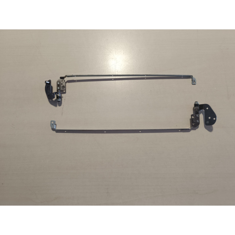 Charniere AM06X000200-SZS pour Acer Aspire 7715 - Ocassion