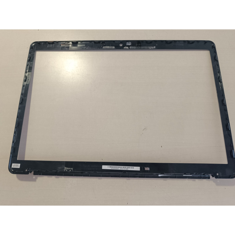 Cadre écran FA03W000500 pour HP DV7-1000 - Occasion
